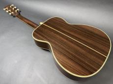 Martin OM-45 150th Anniversary 1983 / Torch Inlay・Sitka Spruce Top・Indian Rosewood Side and Back・Style -45 Abalone Trim and Rosette・Snow Flakes Inlay・Mahogany Neck・Ebony Fingerboard and Bridge_6