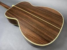 Martin OM-45 150th Anniversary 1983 / Torch Inlay・Sitka Spruce Top・Indian Rosewood Side and Back・Style -45 Abalone Trim and Rosette・Snow Flakes Inlay・Mahogany Neck・Ebony Fingerboard and Bridge_7