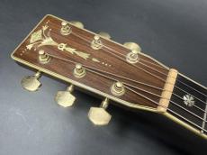 Martin OM-45 150th Anniversary 1983 / Torch Inlay・Sitka Spruce Top・Indian Rosewood Side and Back・Style -45 Abalone Trim and Rosette・Snow Flakes Inlay・Mahogany Neck・Ebony Fingerboard and Bridge_8