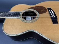 Martin OM-45 150th Anniversary 1983 / Torch Inlay・Sitka Spruce Top・Indian Rosewood Side and Back・Style -45 Abalone Trim and Rosette・Snow Flakes Inlay・Mahogany Neck・Ebony Fingerboard and Bridge_13