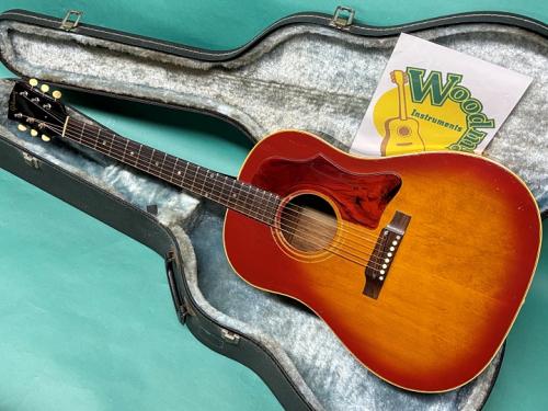Gibson J-45 CS