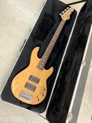 G&L L・2000 Bass Made in USA Fullerton.CA 2000年製 ハードケース付き
