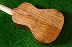 Uma Ukulele UK-15SC-E Concert_3