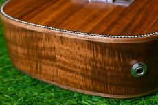 Uma Ukulele UK-15SC-E Concert_13