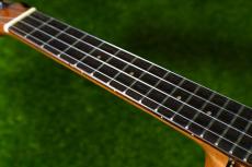 Uma Ukulele UK-17SC-E Concert_6