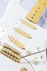 Fender Japan 【夏の中古祭り】ST-80SPL -White Blue Veivet- 【2004～06'sUSED】【生産終了モデル】_9
