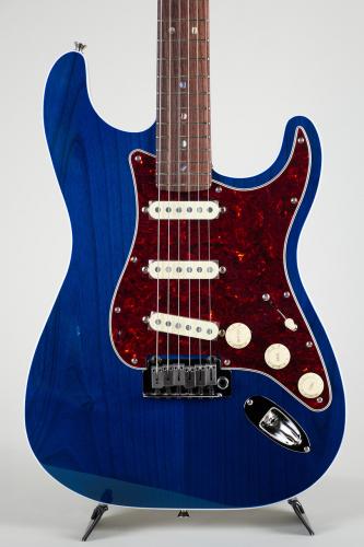 Fender Made in Japan Limited Active Modern Stratocaster RW Sapphire Blue Trans