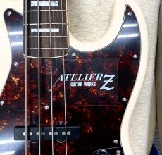 ATELIER Z ロゴステッカー/WHITE_2