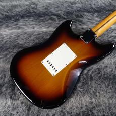 Fender Made in Japan Limited Cyclone RW 3-Color Sunburst_7