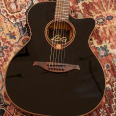 LAG Guitars T118ASCE / BLK【特価】 【薄胴エレアコ】