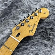 Fender Player II Stratocaster Maple Fingerboard Aged Cherry Burst_5