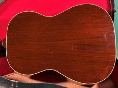 Gibson  LG-2_3