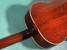 Gibson  LG-2_9