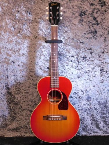 Gibson B-25 3/4
