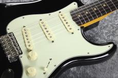 Fender FSR Limited Edition American Vintage II 1961 Stratocaster /  Black #V2601484 [3.58kg]_11