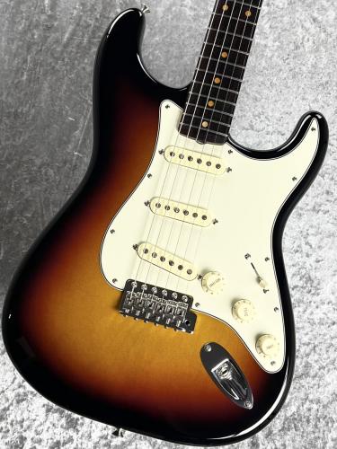 Fender 【2022年製美品中古】American Vintage II 1961 Stratocaster 3-Color Sunburst ≒3.63kg
