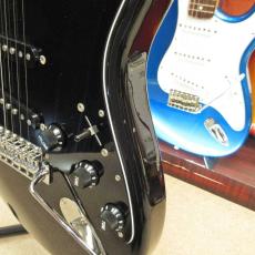Fender Japan ST72_3