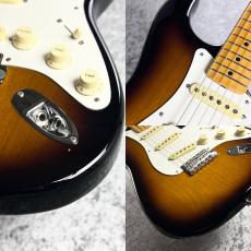 Fender 【ちょい傷特価】American Vintage II 1957 Stratocaster / 2Color Sunburst #V2434247 ≒3.54kg_3