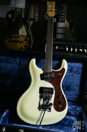 Mosrite Super Custom 65 Pearl White (黒雲)