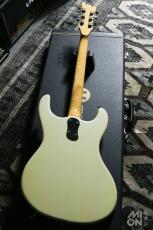 Mosrite Super Custom 65 Pearl White (黒雲)_8