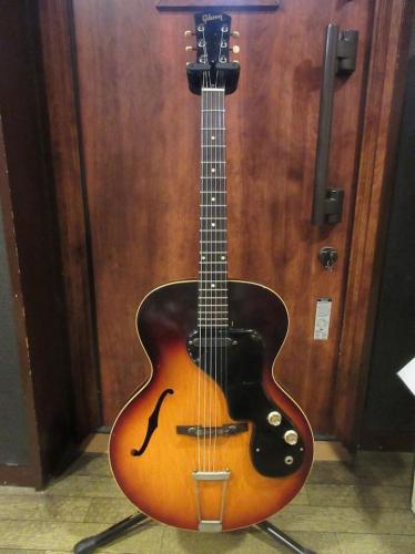 Gibson 1962 ES-120T Sunburst