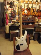 Ibanez SR-305_3