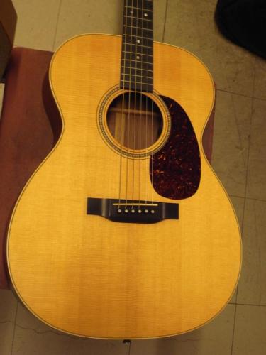 Martin 000-16E (2020)