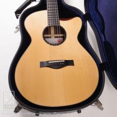 ISAAC JANG GUITARS OM Cutaway_10