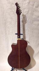 YAMAHA APX-6SA_3