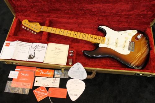 Fender Stories Collection Eric Johnson 1954”Virginia” Stratocaster 2-Color Sunburst 2023
