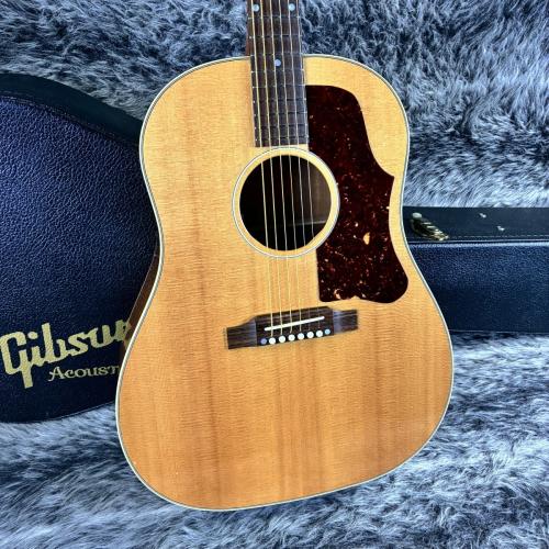 Gibson 1960s J-50 VOS Antique Natural 2016