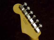 Fender Player II Stratocaster RW Coral Red_8