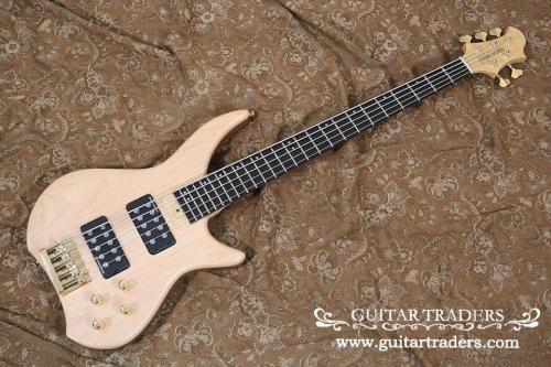 Zodiac 2000's Pectoral Bass 5 Strings