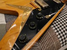 Gibson 1981 Heritage Korina Flying V_17