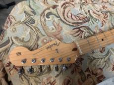Fender Made in Japan Heritage 50s Stratocaster Maple Fingerboard 2-Color Sunburst_3