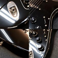 Fender Japan ST72-US (BLK/R)_4