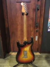 Fender 1963 Stratocaster Sunburst_8