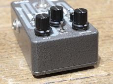E.W.S. Tri-logic Bass Preamp III_4