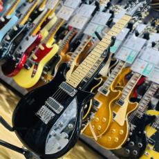 Rickenbacker 650C Colorado Jetglo_2