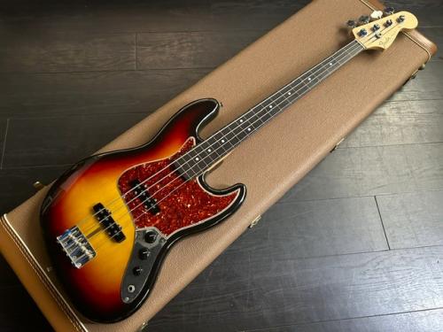 Fender Custom Shop 1961 Fretless　Jazz bass　カスタムショップ　マスターグレード