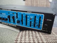 ROCKMAN SUSTAINOR MODEL 200_3