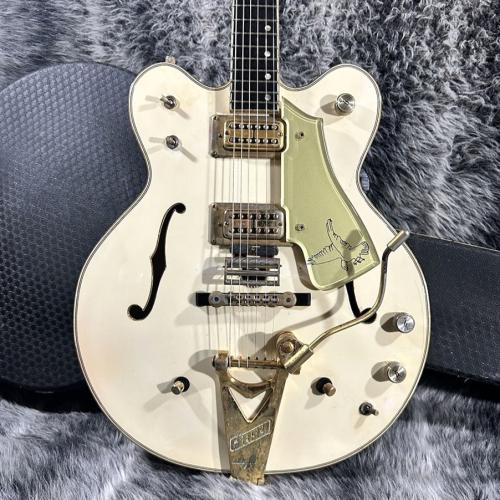 Gretsch #7594 White Falcon 1972年製