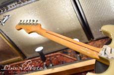 Fender 2005 Classic Series 50s Stratocaster (Shoreline Gold)_9