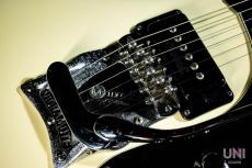 Mosrite V-65 The Ventures Model_5