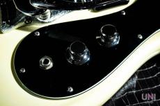 Mosrite V-65 The Ventures Model_6