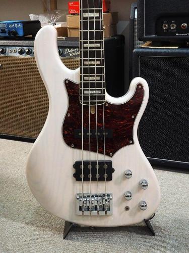 Cort GB74