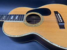 Martin 00-45 1985年製 / Solid Spruce Top・Solid Rosewood Side and Back・Slotted Head・Vertical Logo・Separate Peg・Hexagon Inlay・Style 45 Abalone Trim and Rosette・Ebony Fingerboard and Bridge・Black Pick guard_13