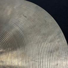 SABIAN HH 18" Medium Crash_9