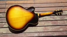 Gibson BYRDLAND_3