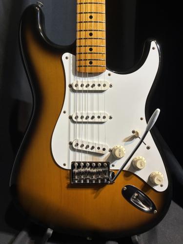 Fender Japan ST57